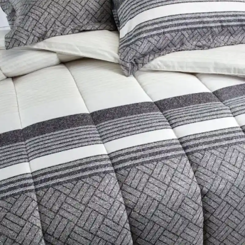 Expressions Comforter Estampado Para Cama Queen (220 X 230 Cm. Incluye: 2 Fundas 50 X 70 Cm + 5 Cm. Marca: . Sku 209202