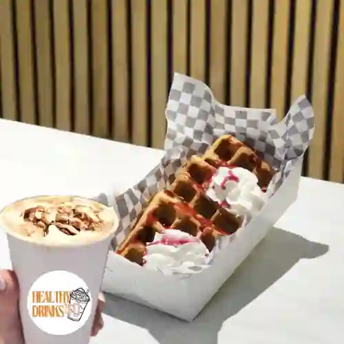 Combo Waffle + Hot Protein Latte