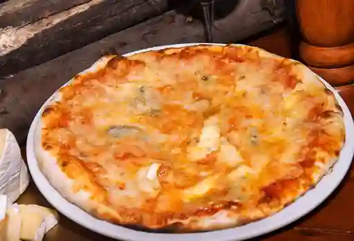 Pizza Quattro Formaggi