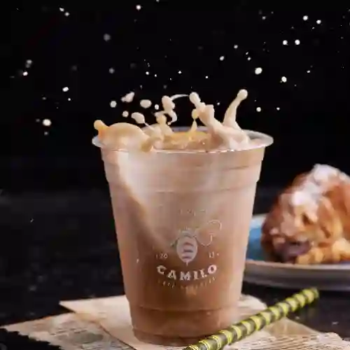 Iced Vanilla Latte