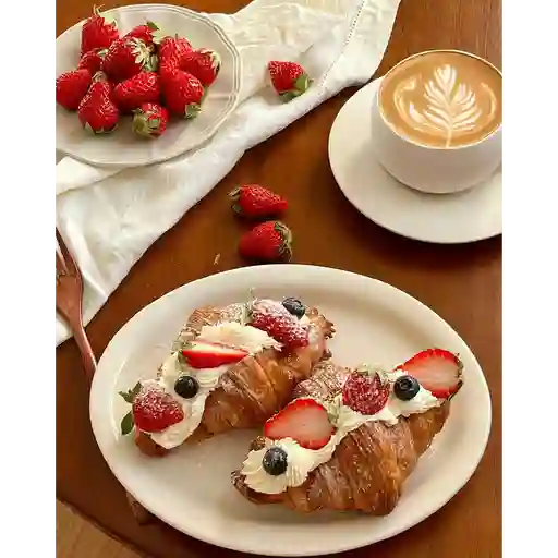 Croissant francés dulce