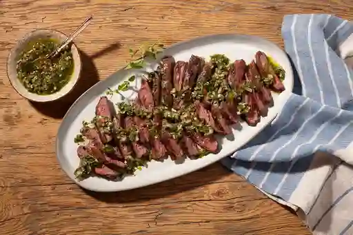 Carne Asada con Salsa Chimichurri