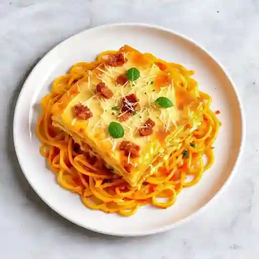 Lasaña Pollo y Bechamel