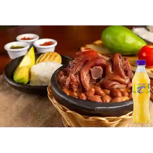 Combo Frijolada con Pezuña + Quatro Original 400ML
