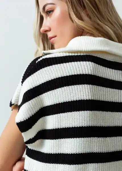 Suéter Tejido Mujer Crudo Marfil Claro M/L 581G069 Naf Naf