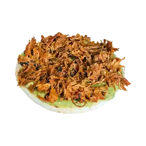 Arepa con Carne Desmechada