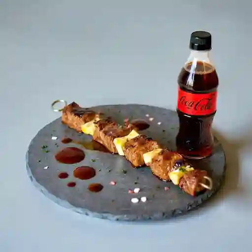 Yakiniku Brochetas Lomo Fino +CocaCola ZERO 400ml