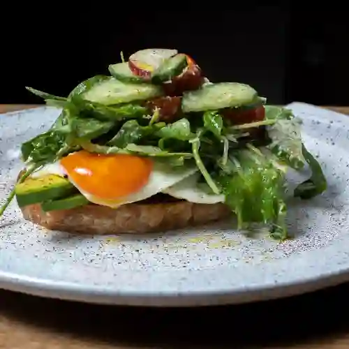 Tostada de Aguacate