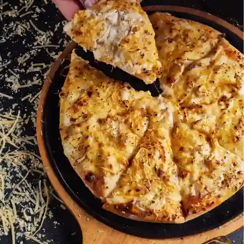 Pizza Personal Pollo Gratinado