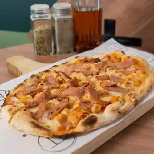 Pollo y Tocineta Mediana (6 Porciones)
