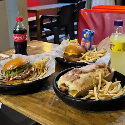 Combo Pa 3: Burgers y Perros Especiales