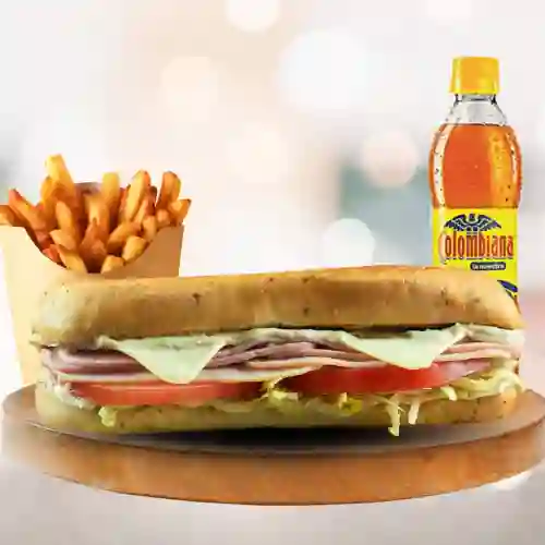 Combo Sándwich Especial Tres Carnes