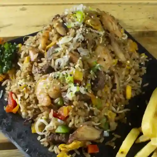 Arroz de Mar y Tierra