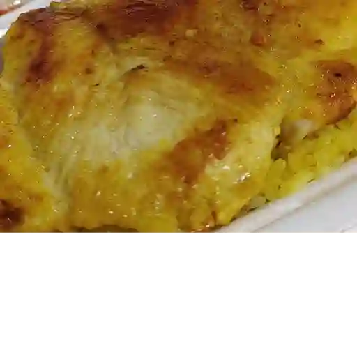 Pechuga asada con patacones