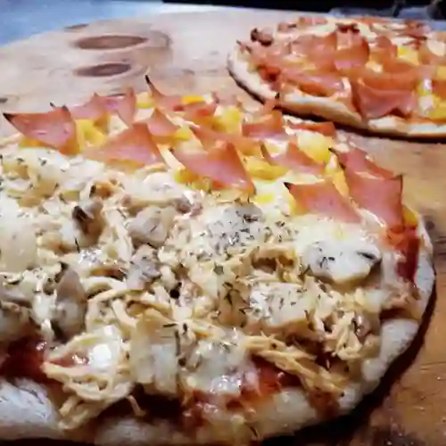 Pizza Pollo con Champiñones