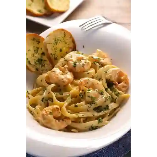 Pasta con Camarones