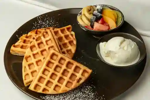 Waffles con Fruta