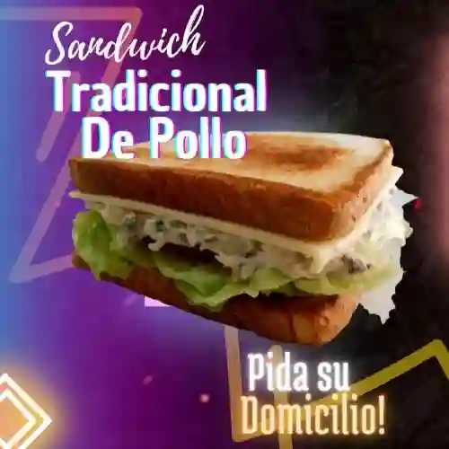 Sándwich Tradicional de Pollo