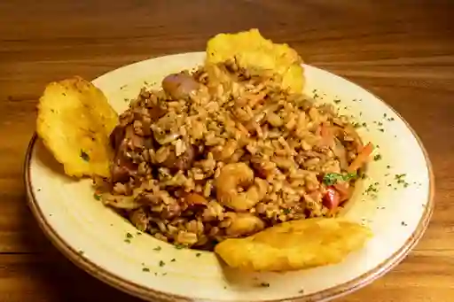 Arroz chaufa mar y tierra