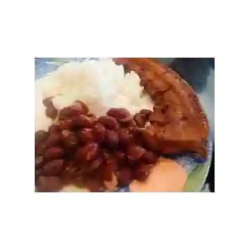 Desayuno Típico de la Casa con Arroz Bla