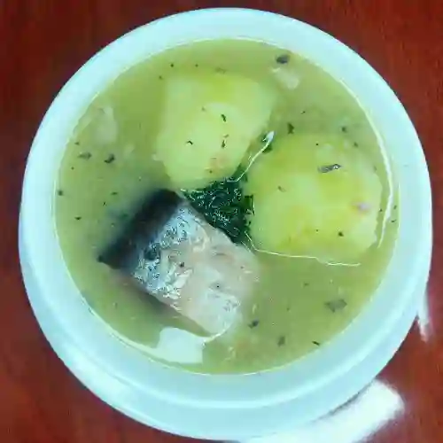Caldo de Pescado