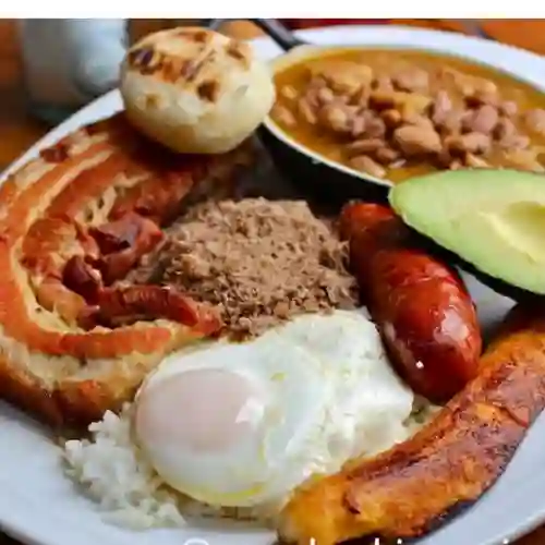 Super Bandeja