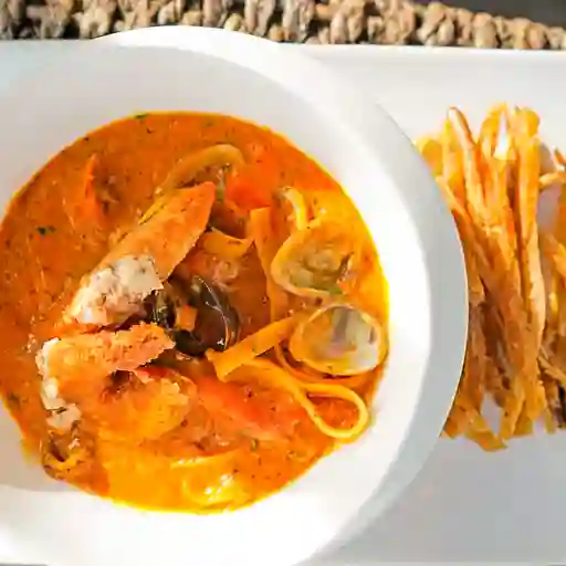 Pasta en Salsa de Mariscos