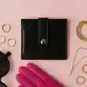 Tarjetero Con Líneas Bordadas Negro Serie Miniso