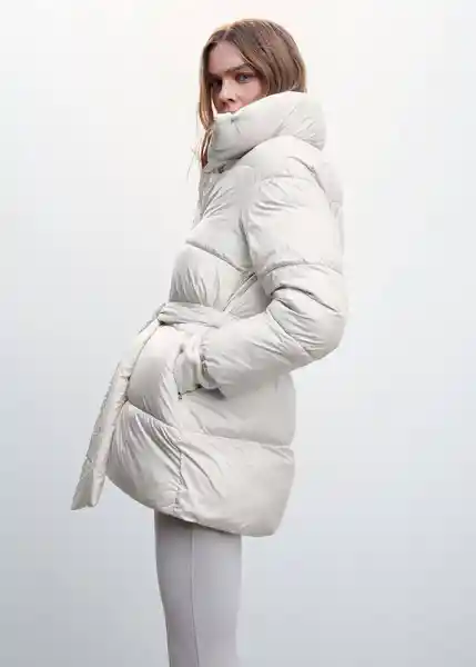 Anorak Mousse Crudo Talla L Mujer Mango