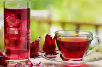 Agua de Flor de Jamaica