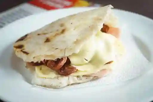 Arepa Ranchera