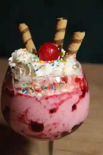 Malteada Frutos Rojos 10 Oz