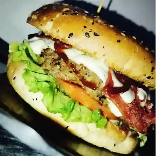 Hamburguesa Clásica + Papas