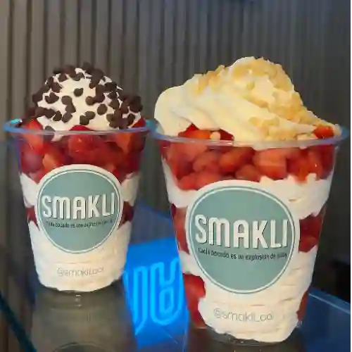 Combo 2 Fresas con Crema Antigravedad