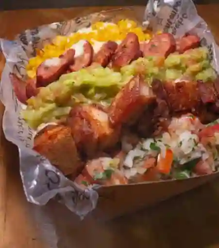 Salchipapa Montañera