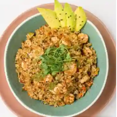 Wok de Arroz Calamares y Camarones