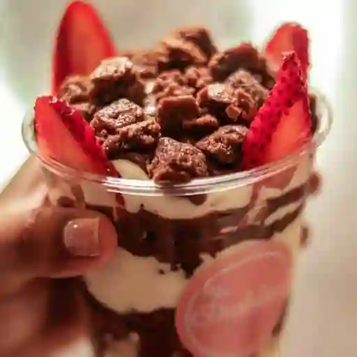 Fresas con Crema Nutella y Brownie