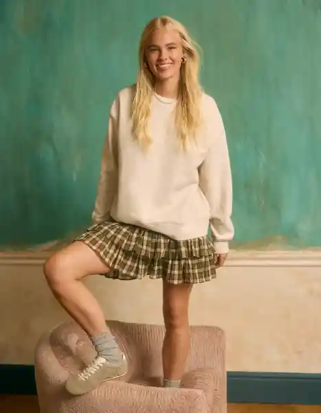 Buzo Mujer Beige Talla MEDIUM 2522209 American Eagle