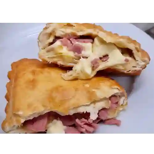 Mega Panzerotti Jamon y Queso 350 G.