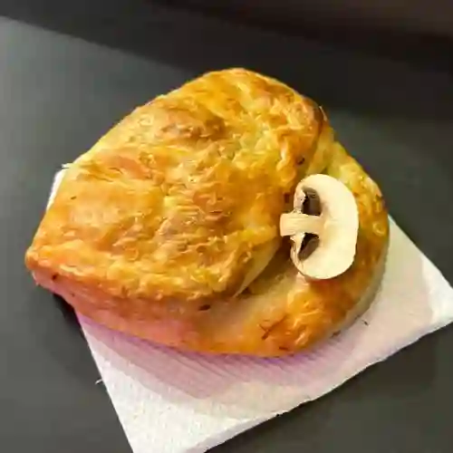 Pastel Pollo con Champiñones