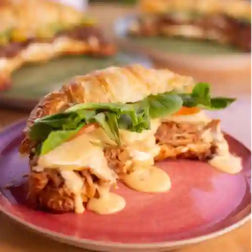 Croissant Pull Pork
