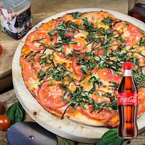 Combo Pizza Napolitana + Coca Cola Original 300ML