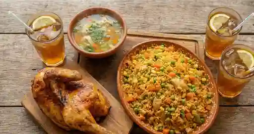 Combo 1/2 Pollo Con Arroz Y Sopa Para Dos