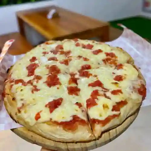 Pizza Margarita (12 Porciones) 40Cm