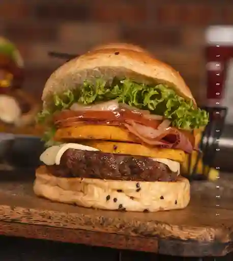 Hamburguesa Santandereana