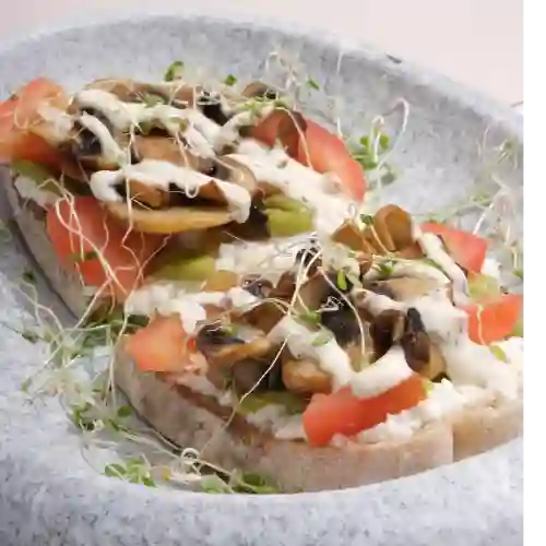 Tostada Champiñones