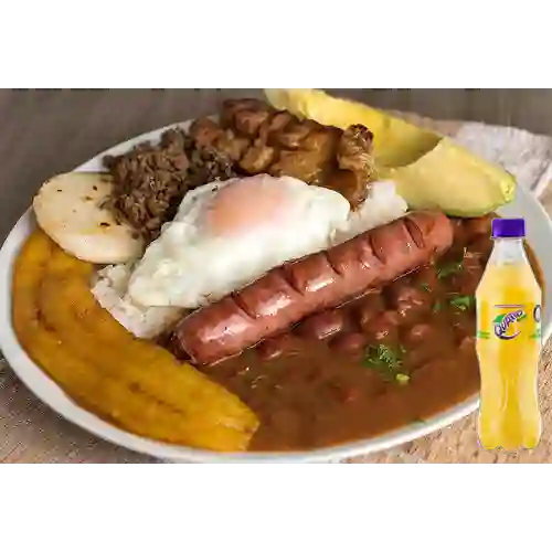 Combo Bandeja Paisa + Quatro Original 400ML