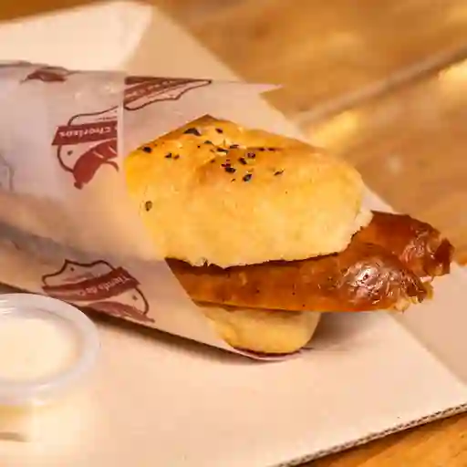 Choripán peruano + manzana 400 ml