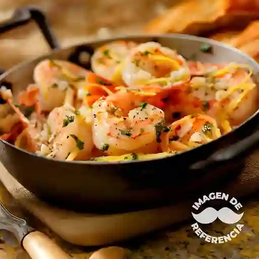 Camarones al Ajillo