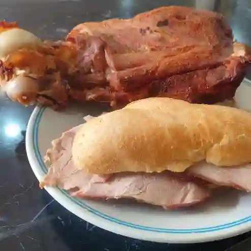 Sándwich Jamón de Cerdo.